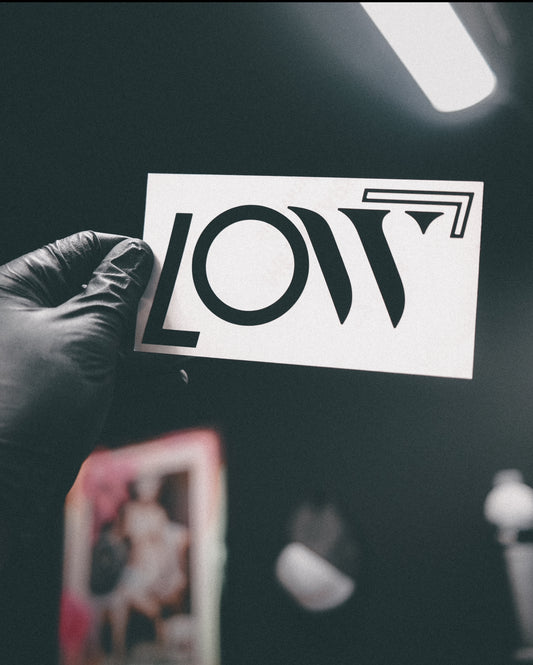THE DISCREET STICKER